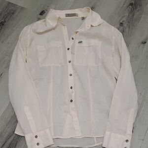 GUESS Button-Up Shirt. XS